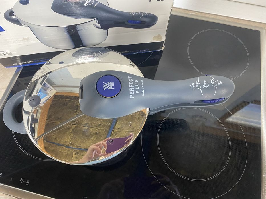 Скороварка   Кастрюля 2,5 л Perfect Plus WMF