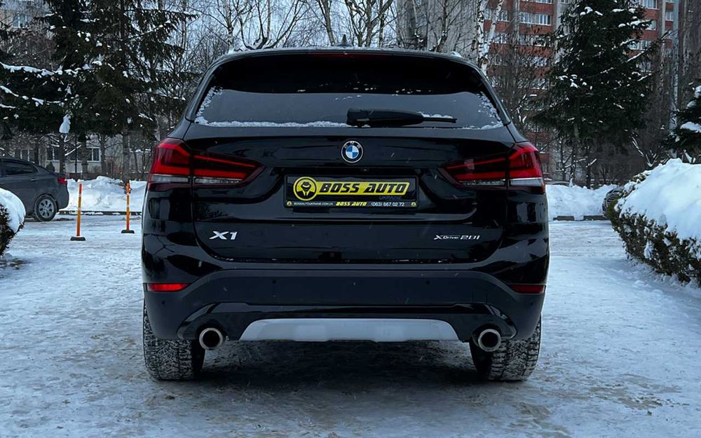 BMW X1      2019