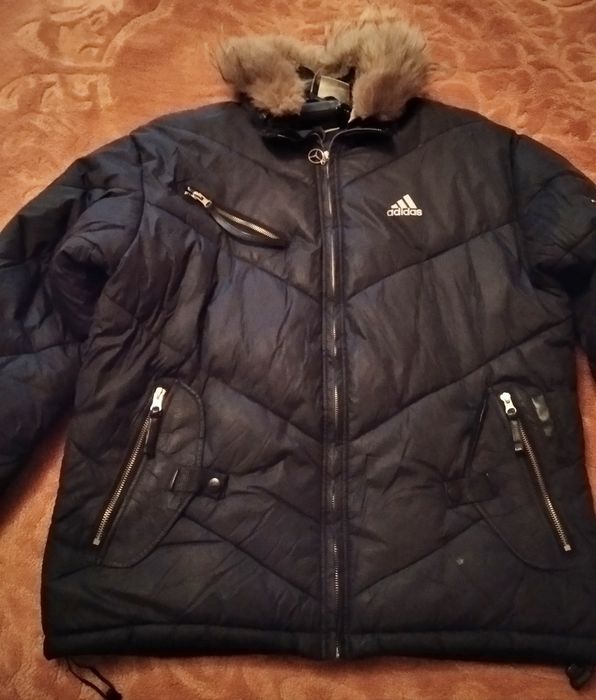 Куртка зимняя ADIDAS, синего цвета, размер М.