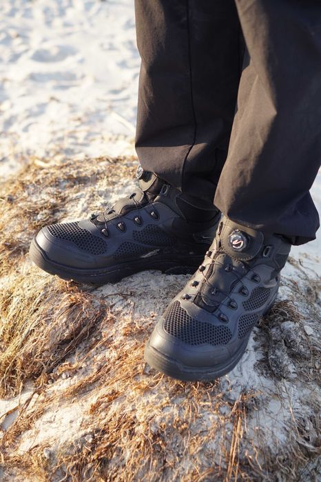 Захисне тактичне взуття Лоренс 9к з кевларом та металічним носком