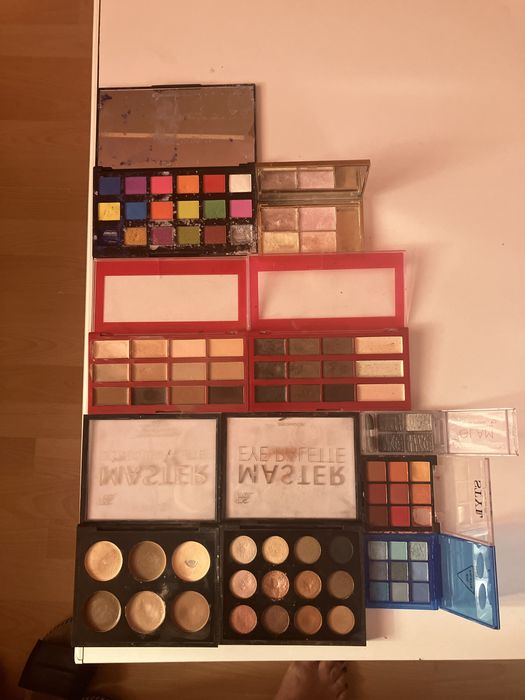 Помады оазнве помады