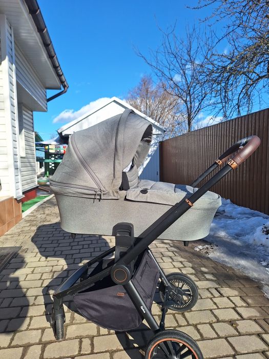 Коляска Carello Epica 3в1