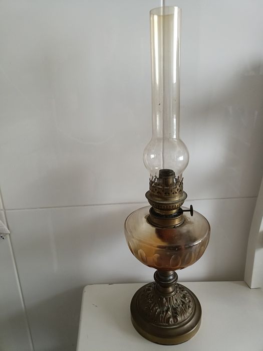 Candeeiro a Petróleo