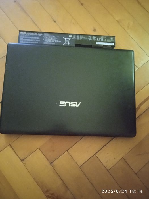 TOSHIBA A300-10 оригинал.