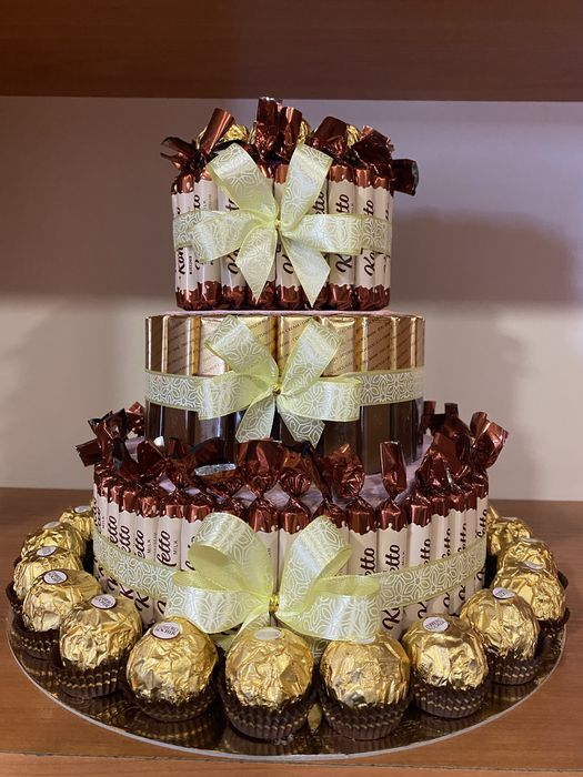 Torcik z ulubionych słodyczy