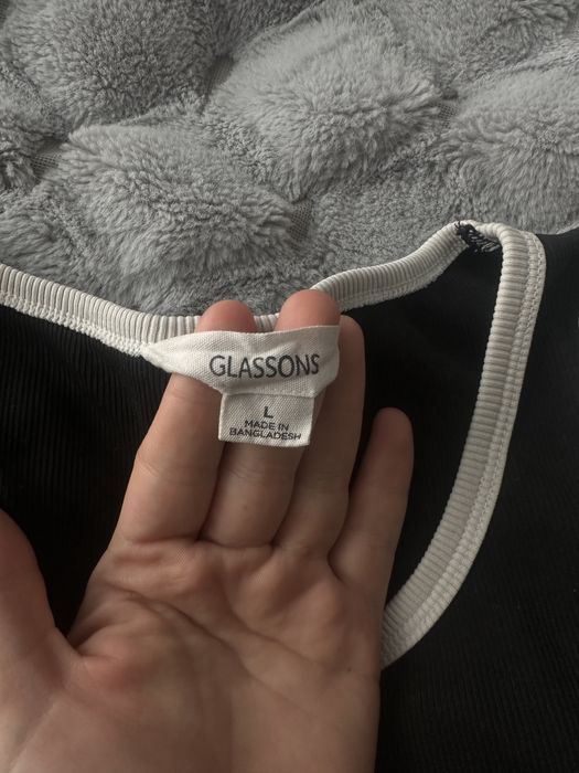 Майка чорна з білим обідком Glassons