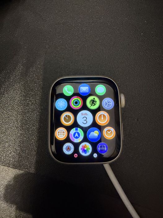 Apple Watch 8 45 mm