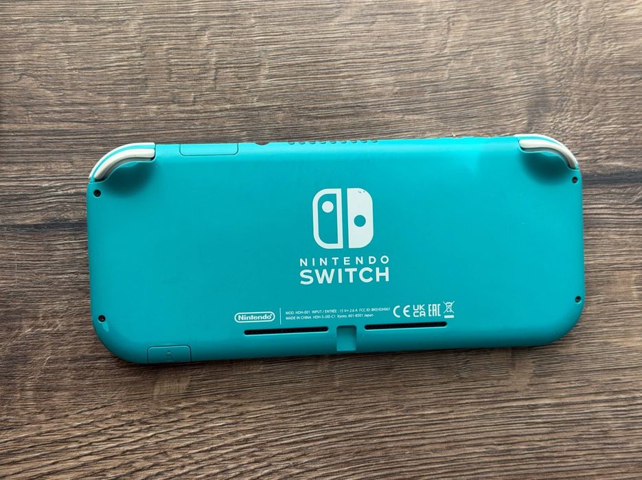 Nintendo switch lite 32gb + чохол