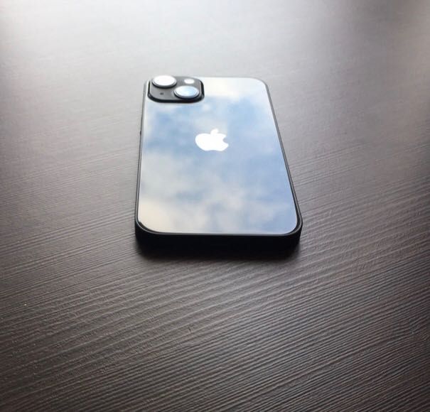 iPhone 13 100% kondycja Super stan