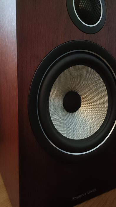 Colunas Bowers Wilkins B&W 706 S2 em estado novo