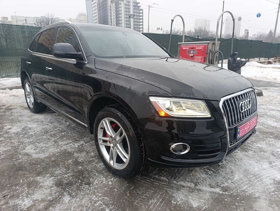 Продам Audi Q5 2016