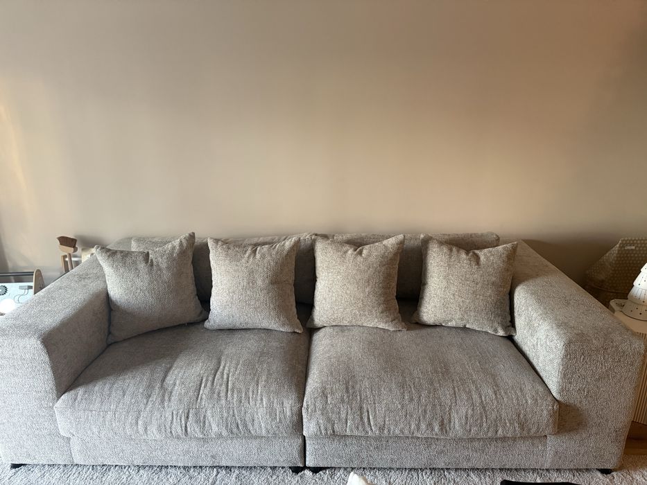 Sofá em tecido | 3 lugares