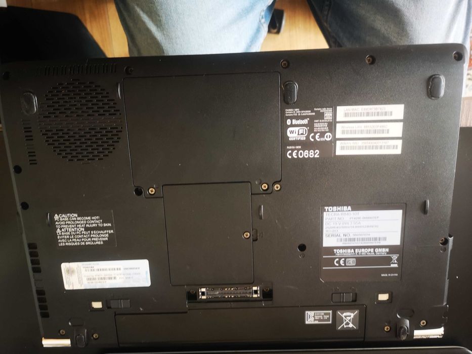 Portatil Toshiba Tecra R840 com 2 HDDs