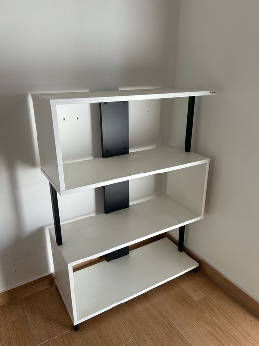 Móvel para entrada / estante branca