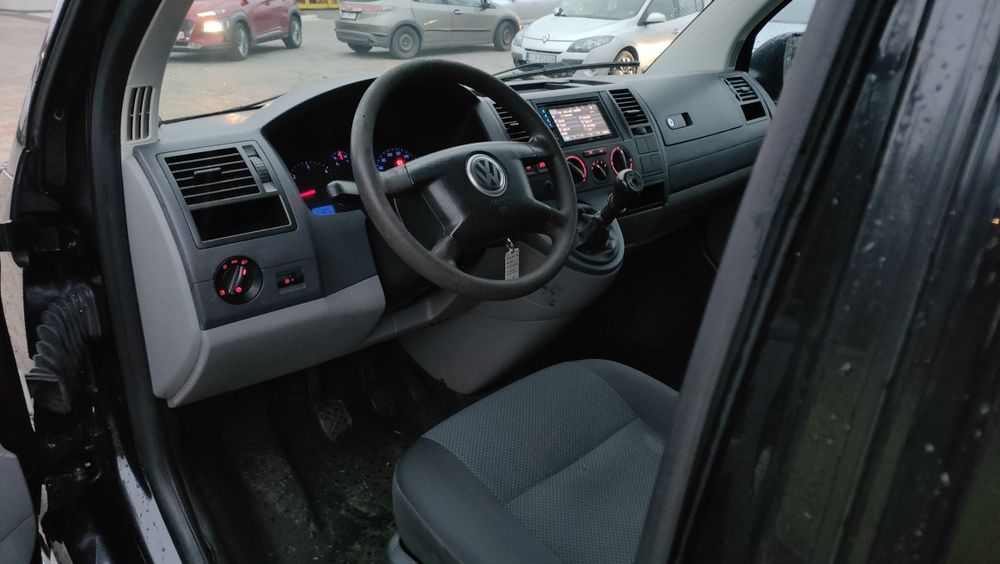 Volkswagen Transporter T5  2.5 TDI 2008r long