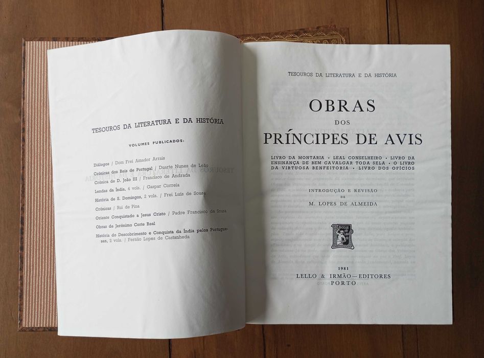 Conjunto de 15 volumes Tesouros da Literatura e da História