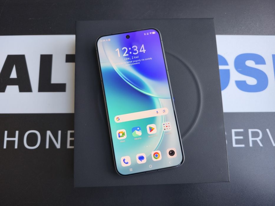 Kilkudniowy Vivo X300 16GB 512GB Black