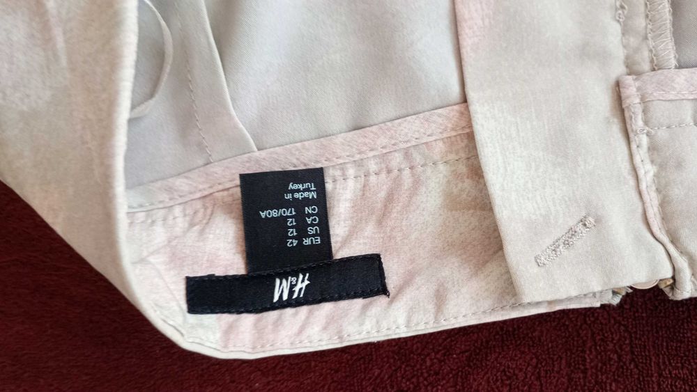 Sprzedam spódnicę mini H&M