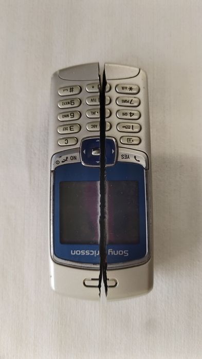 Sony Ericsson  przekrój