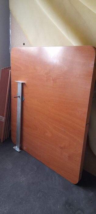 Pequenos móveis diversos