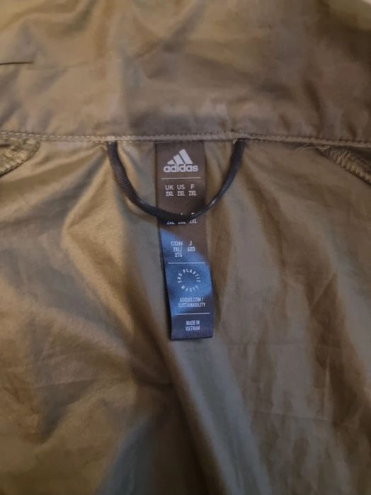 Kurtka wiatrowa adidas