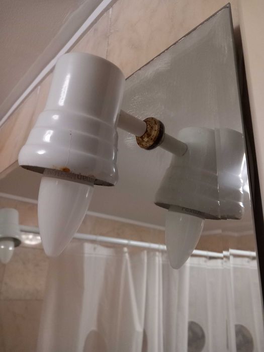 ESPELHO de Casa de Banho - em Excelente estado