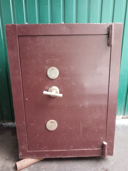 Сейф броневанний