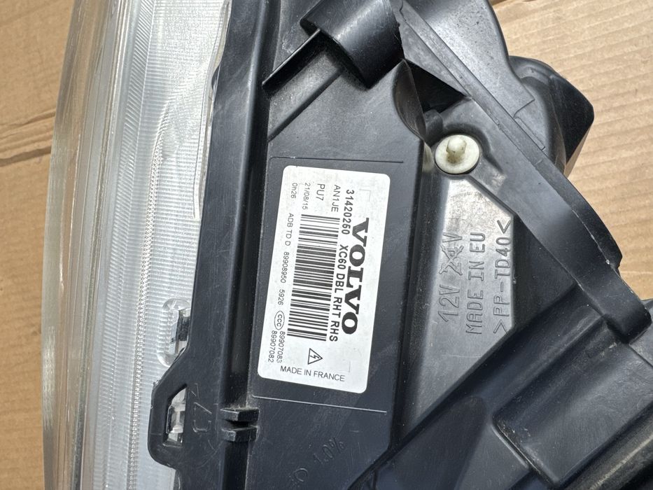 Volvo xc60 lift reflektor bi-xenon DBL  skretny 31420.250