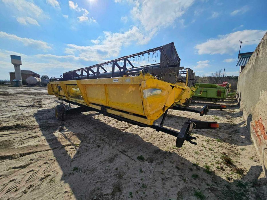 Комбайн зернозбиральний New Holland-CX8090