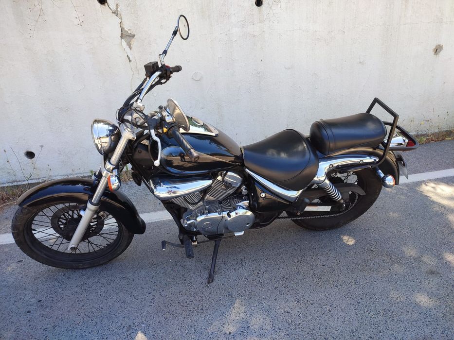 Suzuki Intruder VL 250 2001