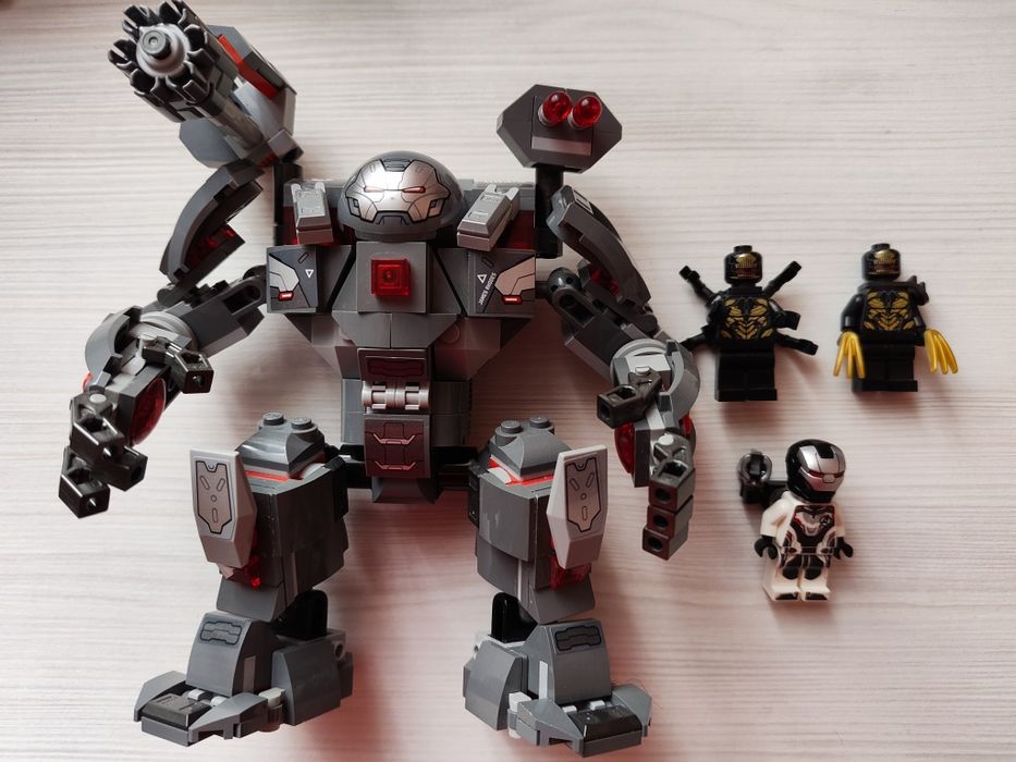 Продам фігурки lego і деталі