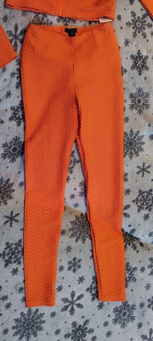 Zestaw, leginsy -s bluza krótka M