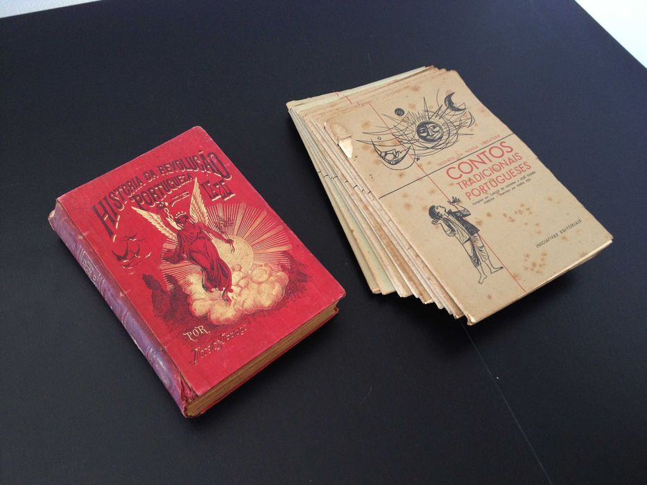 Conjunto Livro e Fascículos Contos Tradicionais, Teatro, História