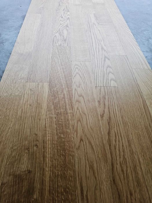 Parkiet dębowy lakierowany klasa select 10x68x500 (112 m2)