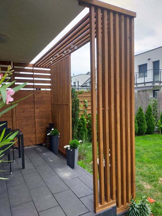 Pergola taras altana z drewna lamele pionowe na wymiar