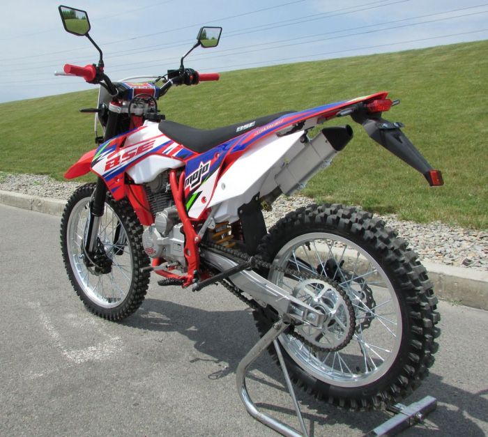 Новий ендуро BSE S2 Enduro 250 2026 250cc кросовий мотоцикл 21 18 доставка по Україні