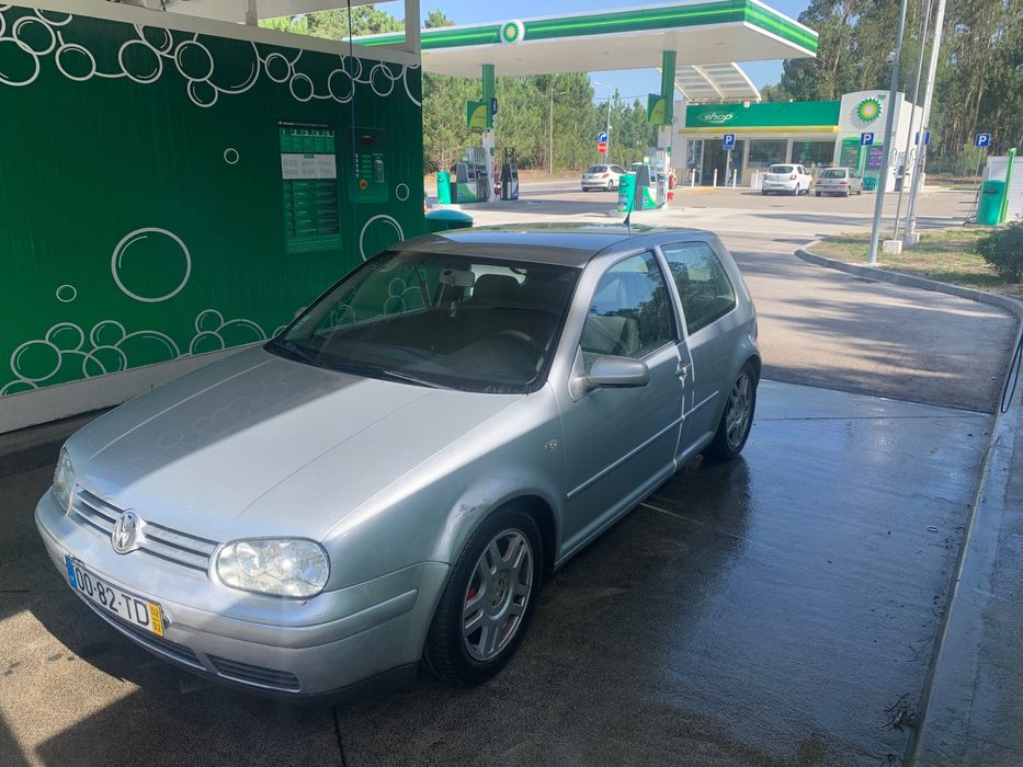 Golf 16v Gasolina Marinha Grande •
