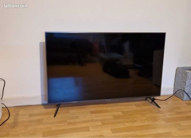 Smart TV Samsung 50"  (UE50TU7125)