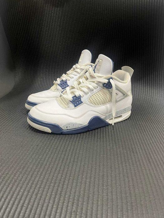 Кроссовки Nike Air Jordan retro 4