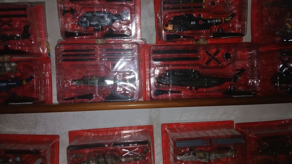 Colecao 48 Heitopito Guerra por 350 €