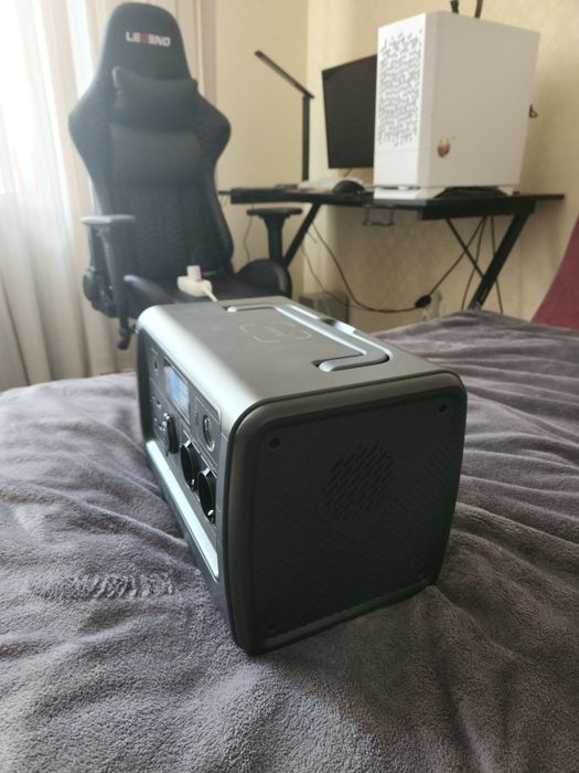 Зарядна станція Bluetti EB70