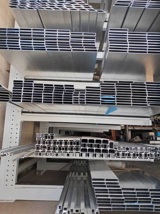 Profile aluminiowe 80x20x1,3