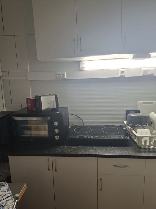 Arrenda-se pequeno espaço