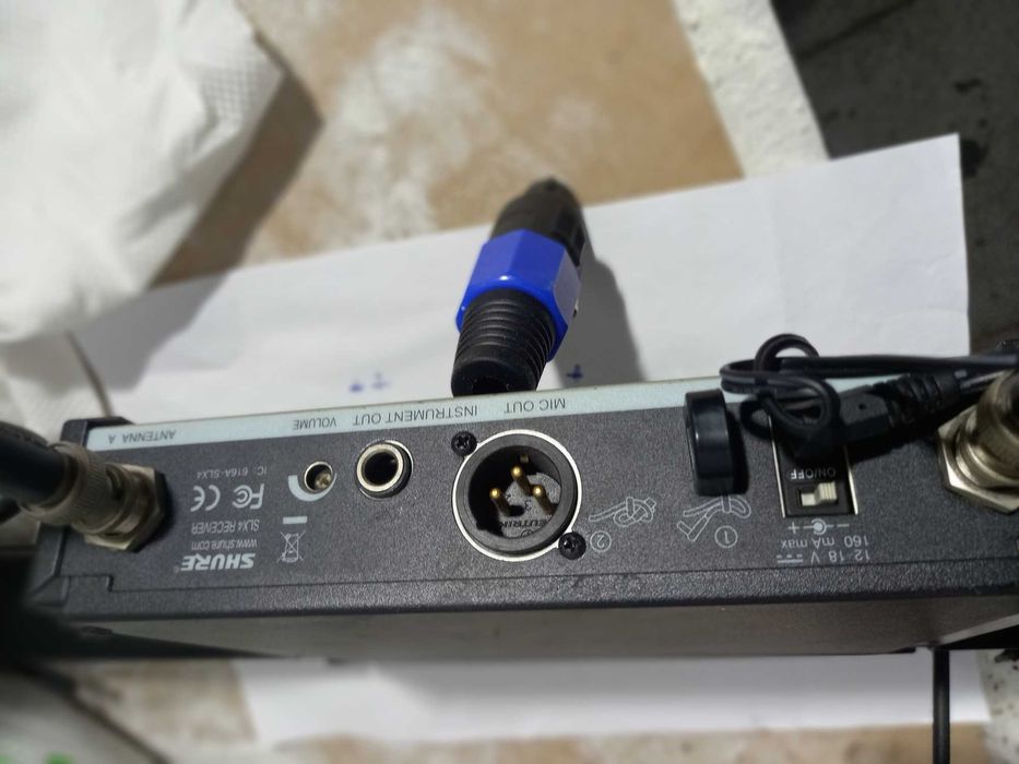 Microfone SHURE Beta 87A-SLX2 c/transmissor