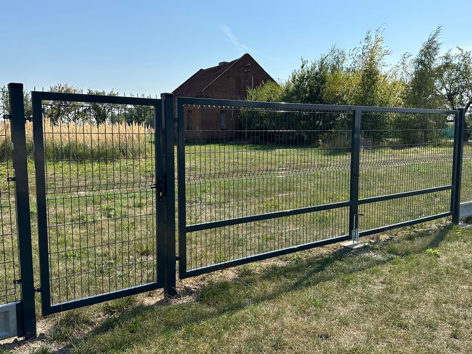 Ogrodzenie Panelowe 3D Komplet do montażu Panel Słupek Podmurówka Transport