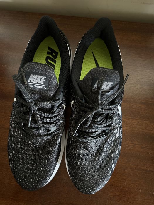 Sapatilhas unissexo Nike Zoom. Novas. Nunca usadas.