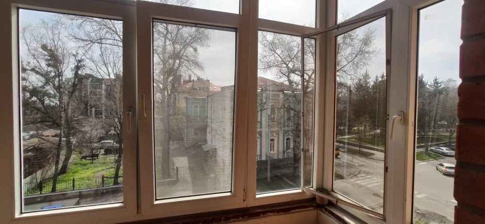 Квартира - студия + спальня !