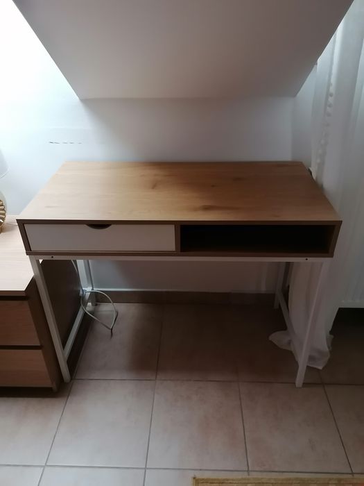 Biurko toaletka Jysk TANIO