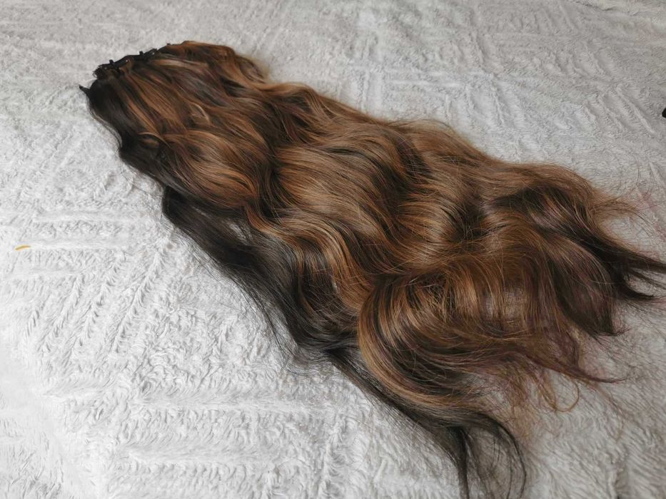 Doczepiane włosy clip in 65 cm pasma kasztanowy brąz