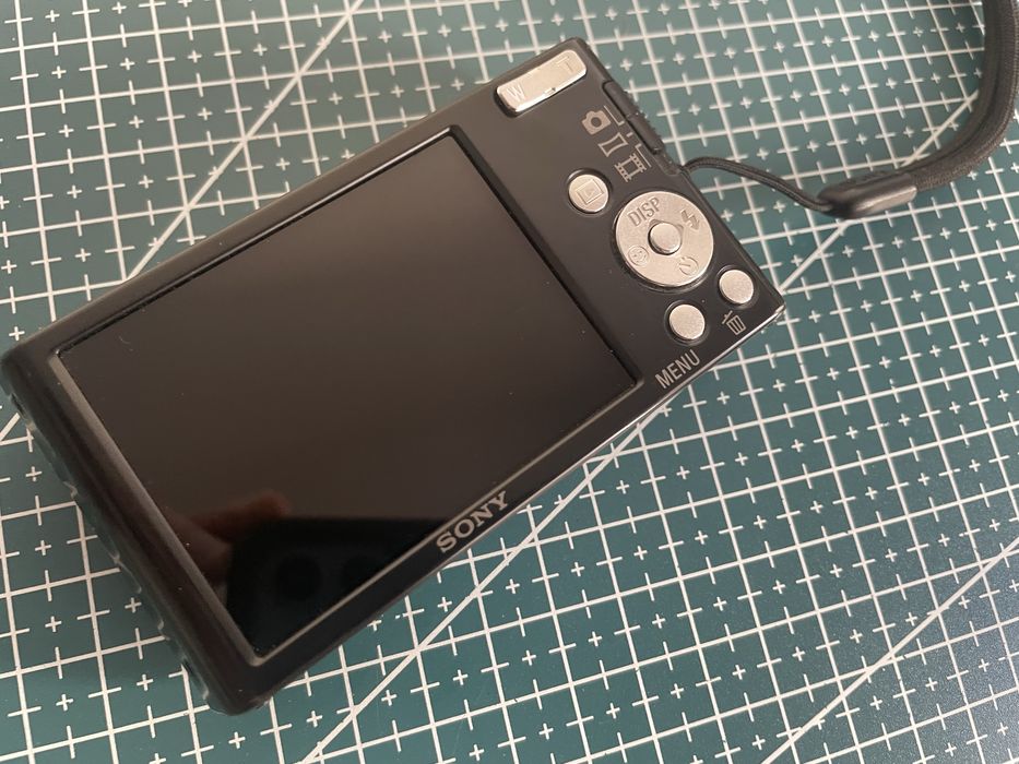 Sony CyberShot W830 Zeiss 20.1MP Black